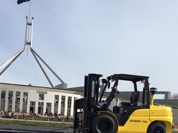 HYUNDAI AT PARLIAMENT HOUSE